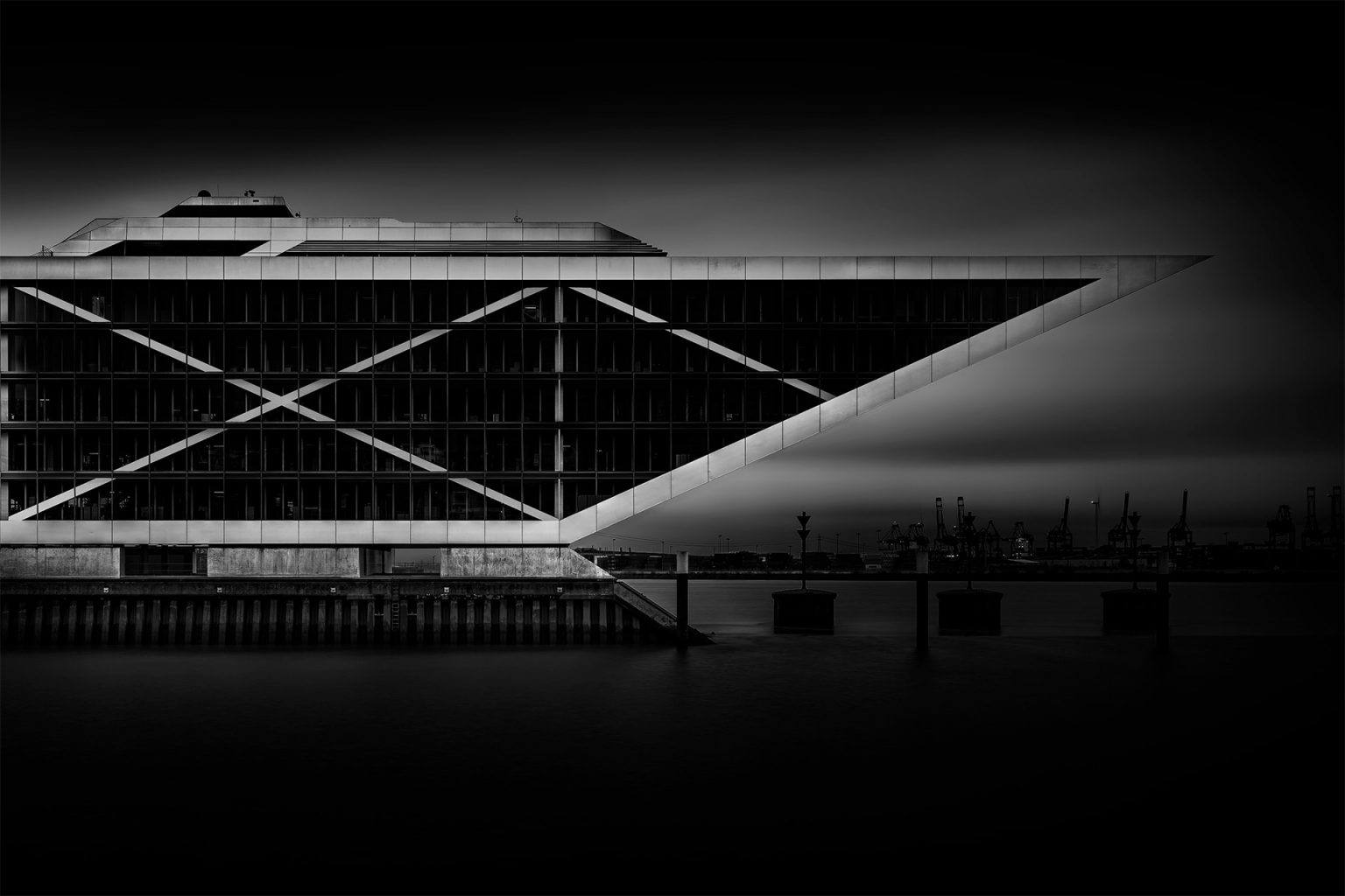图片[1]-德国汉堡建筑黑白摄影-Deise