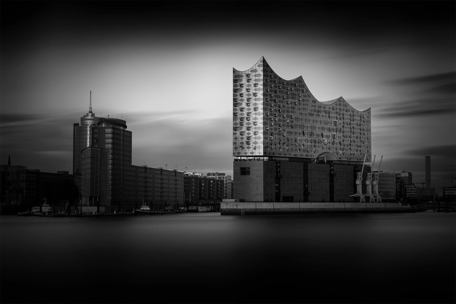 图片[2]-德国汉堡建筑黑白摄影-Deise
