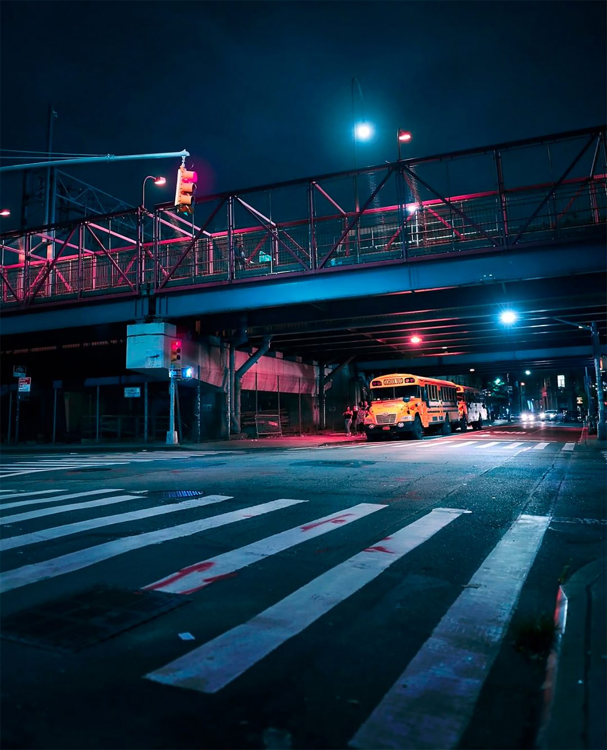 图片[6]-独自在夜晚：灯光下的城市摄影-Deise