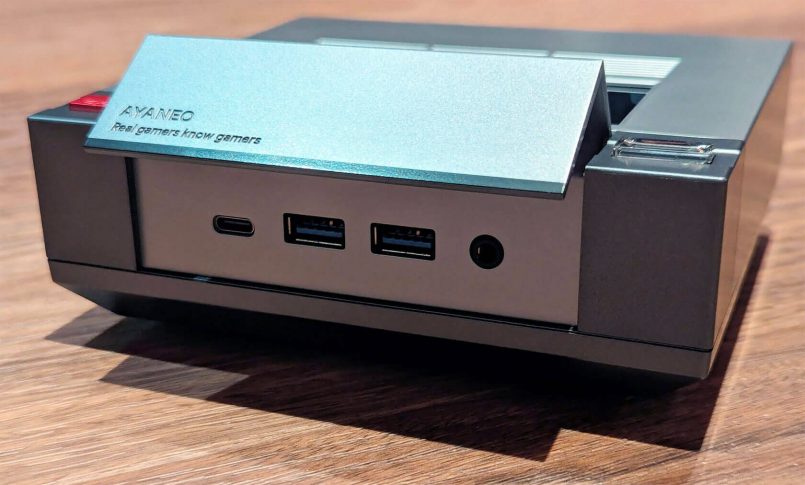 图片[3]-AYANEO AM02 评测：一款受 NES 启发、内置触摸屏的迷你电脑-Hizei | 有料与你有关